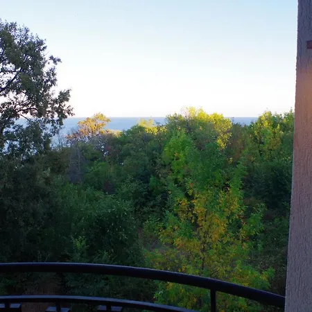 Apartment Beautiful 1st-line Seaview Private In The Cliff