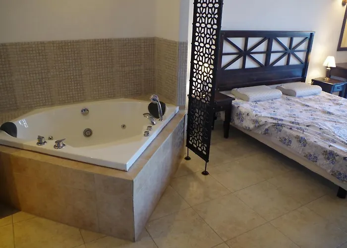 Beautiful 1st-line Seaview Private In The Cliff Apartment Obzor