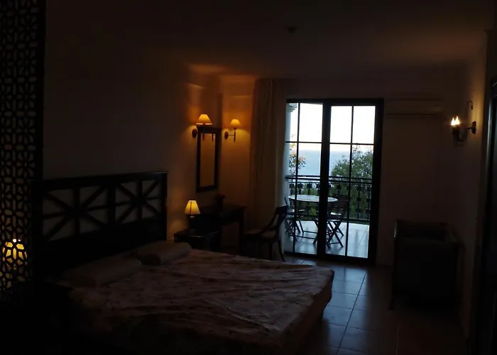 Beautiful 1st-line Seaview Private In The Cliff * Obzor